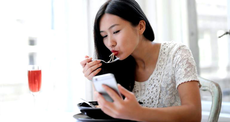 New Law in China Prohibits Mukbangs and Wasting Food