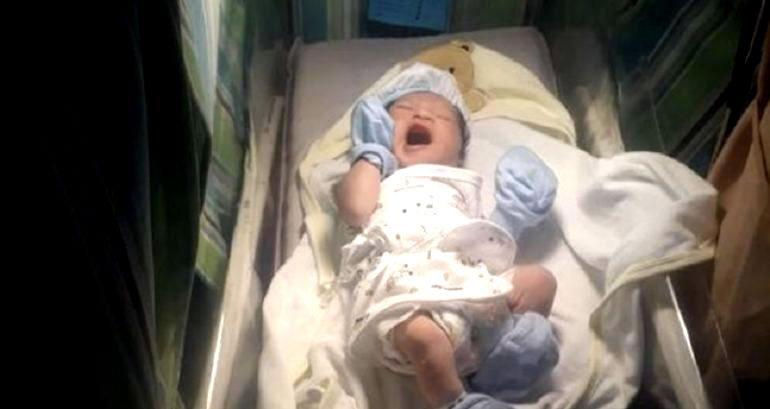 Filipino Web Developer Dad Named ‘Macaroni ’85’ Names Newborn Baby ‘HyperText Markup Language’