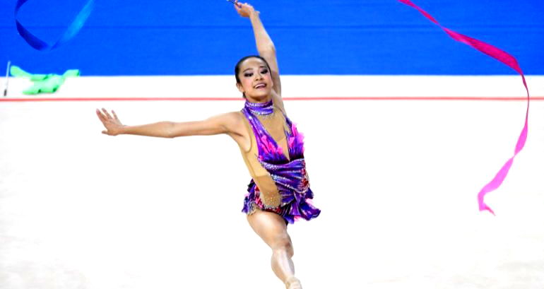 Gold Medalist Laura Zeng Joins First Full US Olympic Rhythmic Gymnastics Team Since 1992