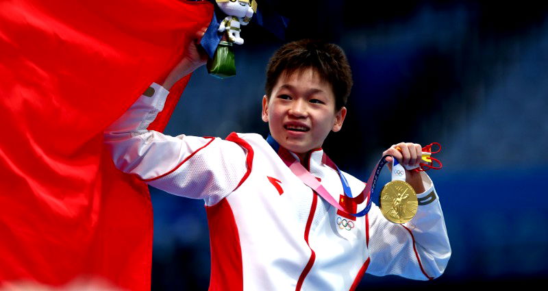 China’s youngest athlete at Tokyo Games wins gold with THREE perfect 10s in women’s diving