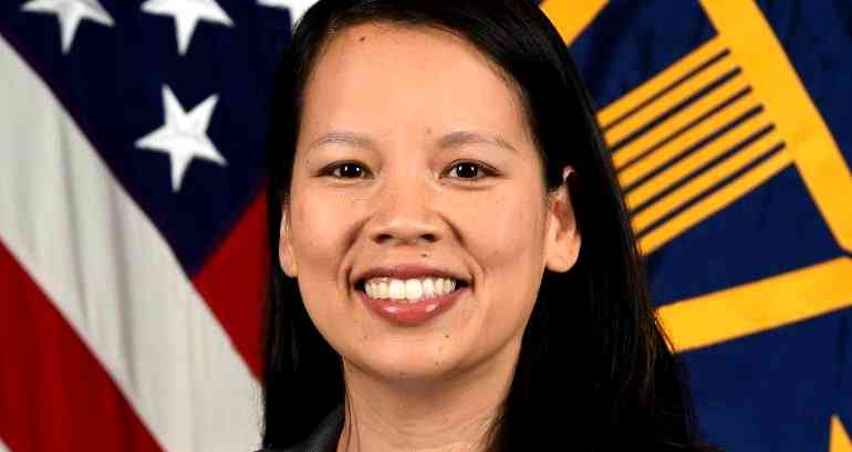 Daughter of Vietnamese refugees Margaret Vo Schaus sworn in as NASA’s new CFO
