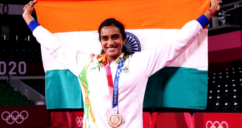 Badminton queen PV Sindhu becomes first Indian woman to win two Olympic medals