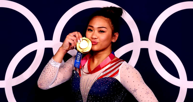 First Hmong American gold medalist Suni Lee allegedly pepper sprayed in anti-Asian attack in LA