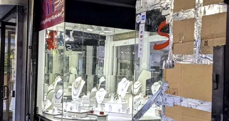 Decades-old San Francisco Chinatown jewelry store faces closure after losing $250,000 in burglary