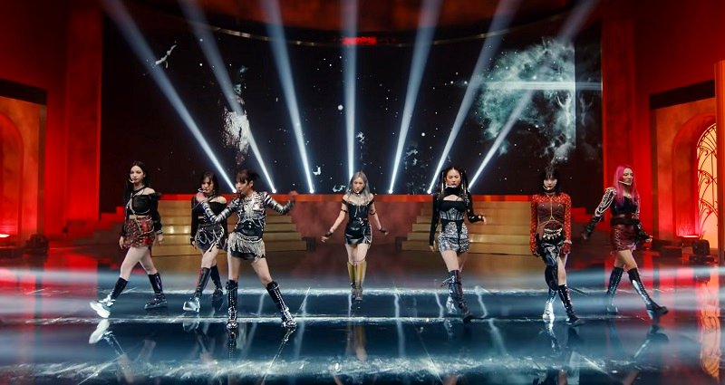 ‘Female Avengers of K-pop’ supergroup GOT the Beat debuts ‘Step Back’ video at New Year’s concert