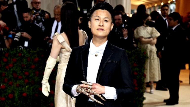 Celebrity chef Melissa King wears Chinese dynasty-inspired nail guards to the Met Gala