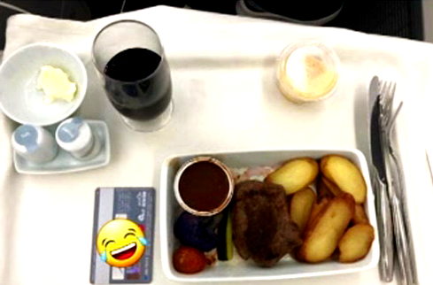 ‘Shocked’ Korean traveler: Credit card-sized steak served as inflight meal on $5K business-class trip