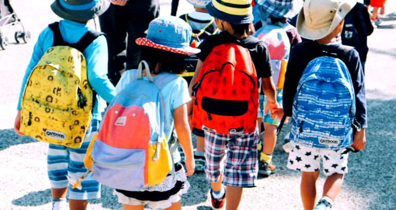 Study finds that Japanese children walk differently from those in other countries