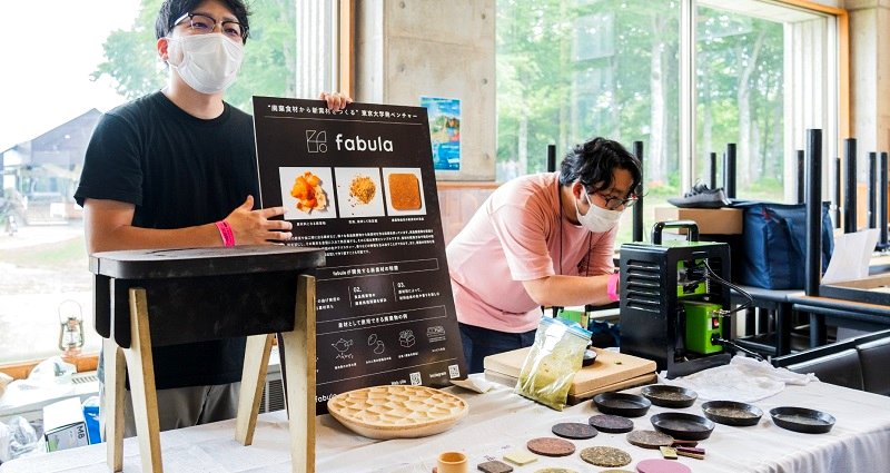 Japanese startup develops edible cement out of food waste