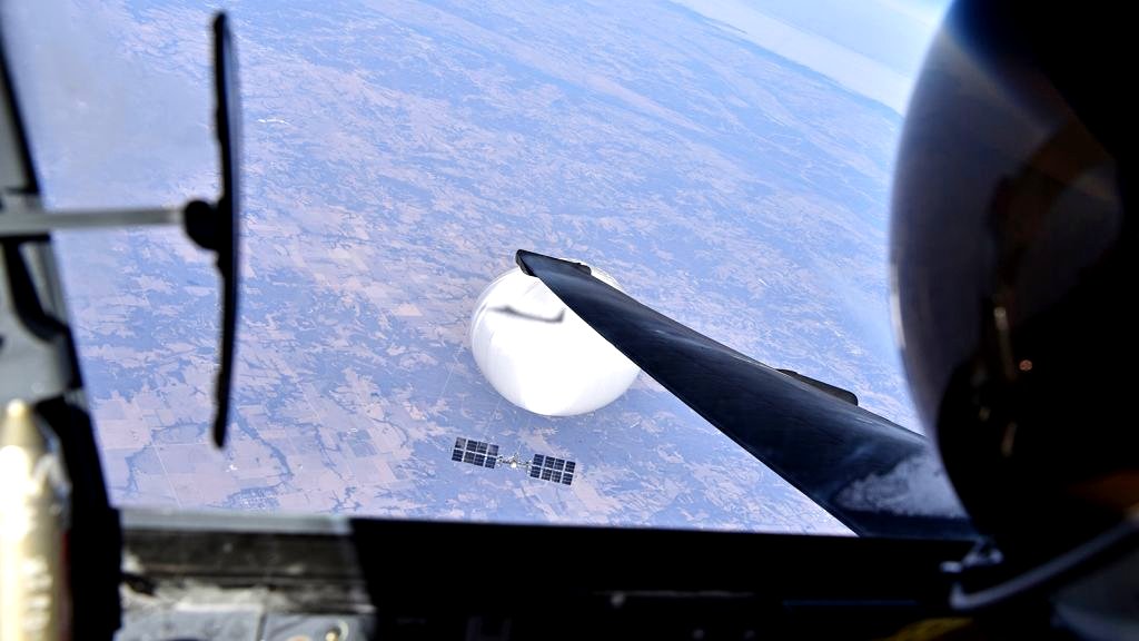 Pentagon releases selfie of U-2 pilot with Chinese spy balloon taken before shootdown