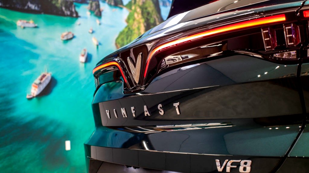VinFast cuts EV lease prices for first US buyers