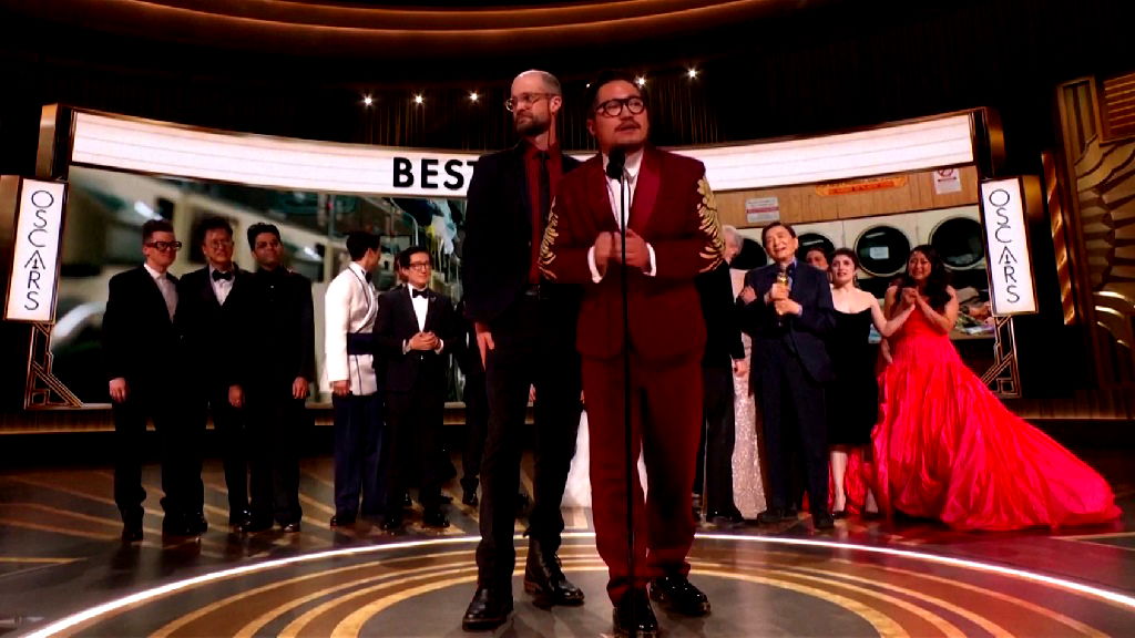 ‘Everything Everywhere All at Once’ wins 7 Oscars, including Best Picture