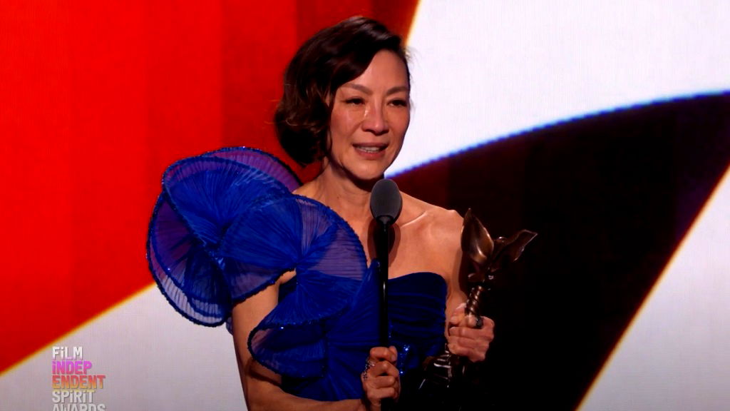 Michelle Yeoh dedicates Indie Spirit’s first gender-neutral Best Lead Performance award to all mothers