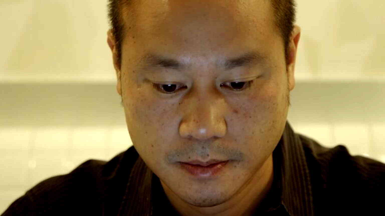 Tony Hsieh’s estate reaches settlement with the late Zappos CEO’s former associate