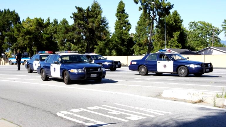 Man allegedly behind 7 underground casinos arrested after San Jose PD raids nets guns, drugs, $285k in cash