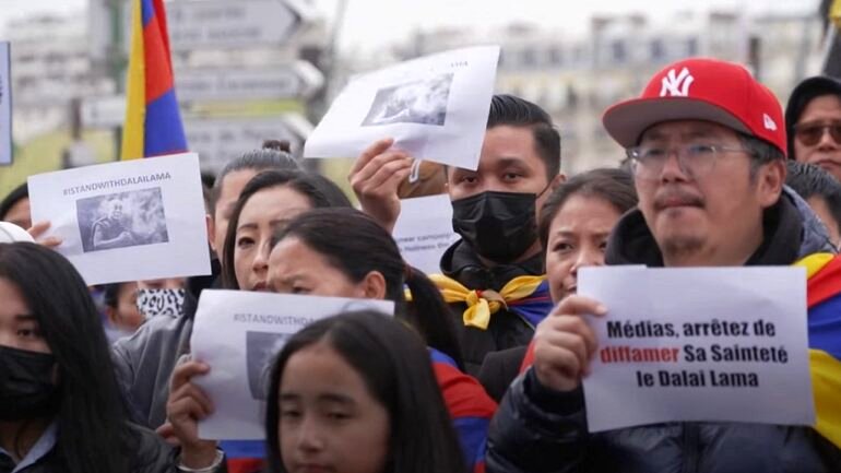 Hundreds of Tibetans rally in support of Dalai Lama in France amid video controversy