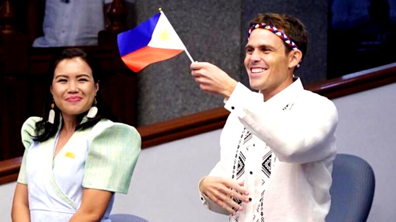 Philippine Senate approves bill to grant citizenship to Canadian vlogger ‘BecomingFilipino’