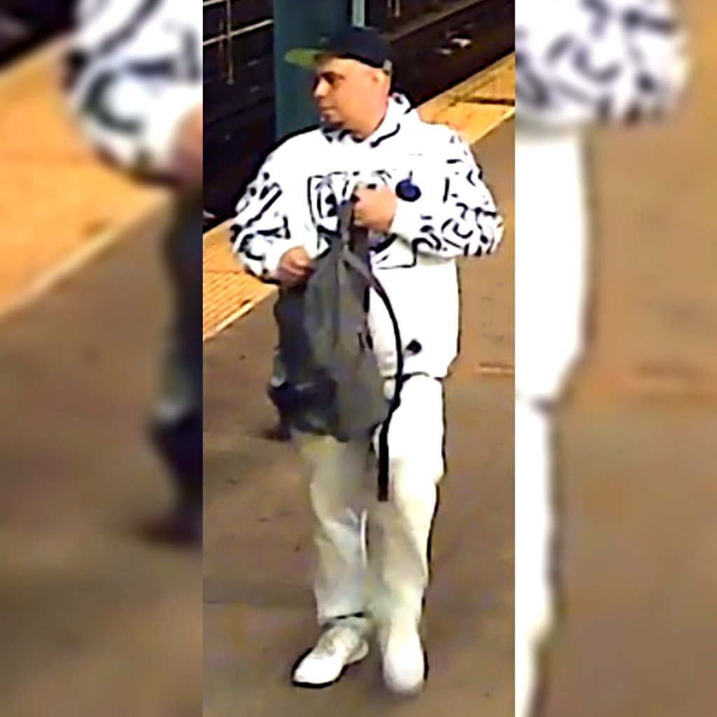 Man wanted for spray-painting anti-Asian message on NYC liquor store
