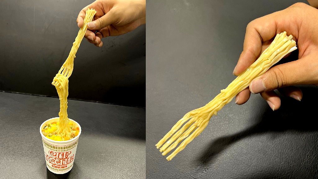 Cup Noodles Japan shows off noodle fork