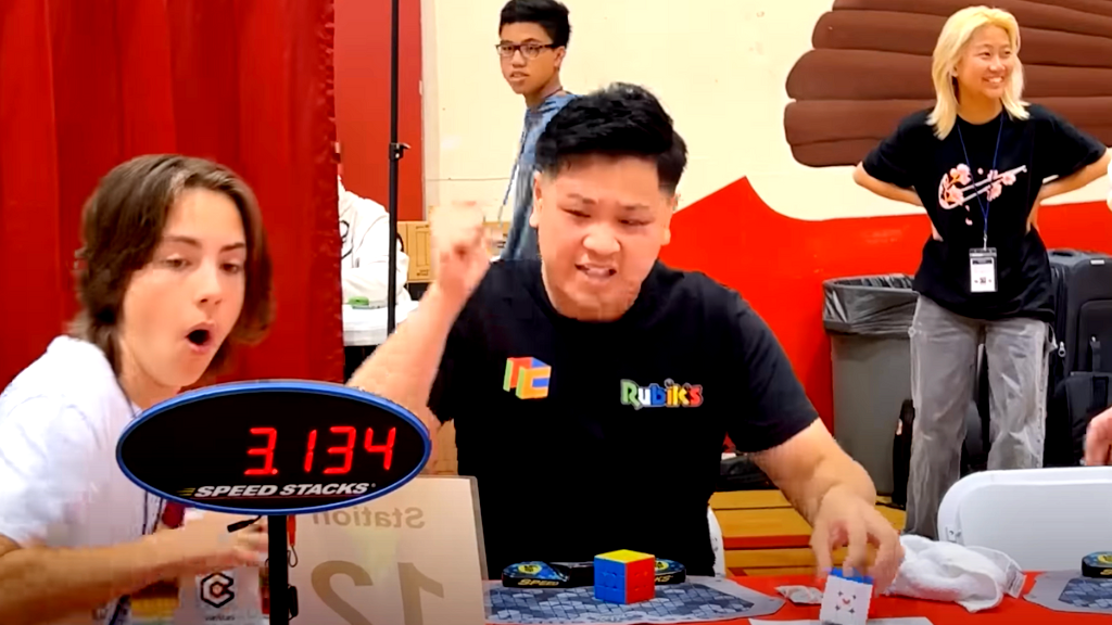 Watch: ‘Speedcuber’ solves Rubik’s Cube in 3 seconds, sets new world record