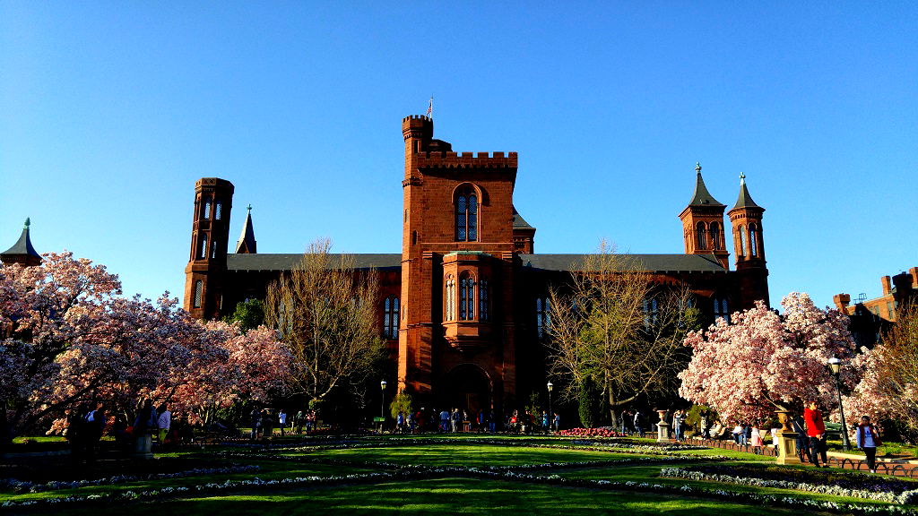 Smithsonian’s abrupt Asian American Literature Festival cancellation sparks outrage