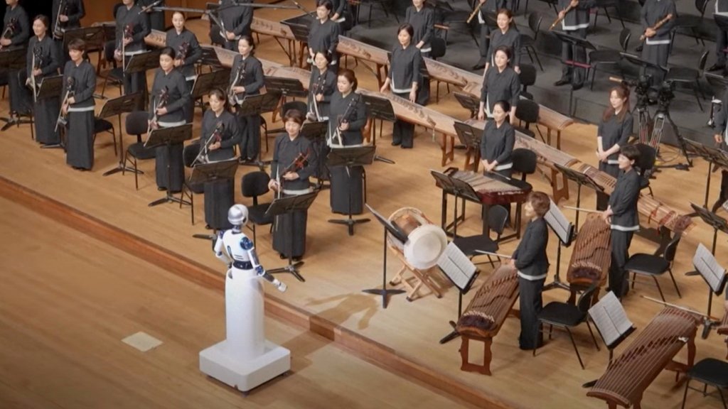 ‘Robots and humans can coexist’: Robot conducts orchestra for the first time in S. Korea