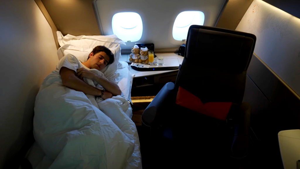 YouTuber ‘earns’ trip in Singapore Airlines first class suite by flying ‘world’s most dangerous airline’