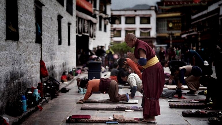 Chinese academics want to ‘reconstruct’ Tibet’s global image by using its Chinese name instead