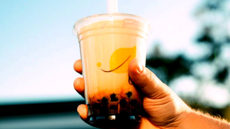 Man demands ex-coworkers pay him back for boba tea he ‘treated’ them to