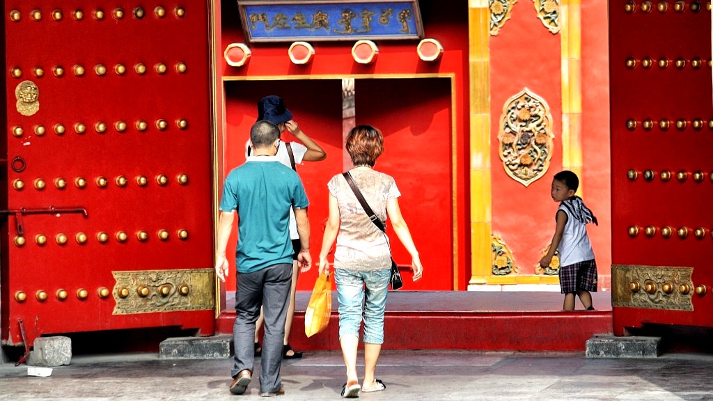 China is considering a ban on clothes that ‘hurt the feelings of the Chinese people’