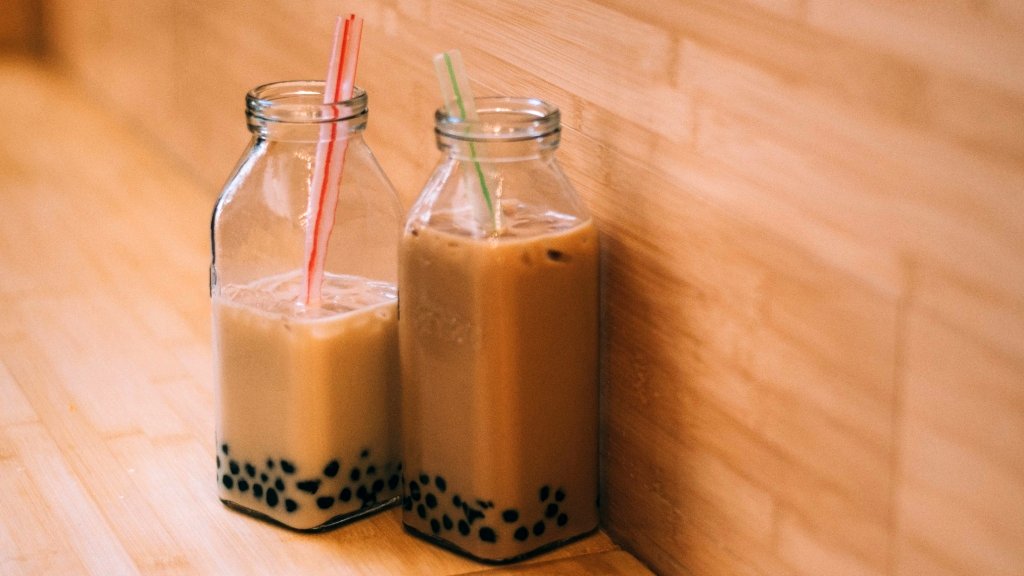 Boba tea faces challenge in Singapore due to new labeling law