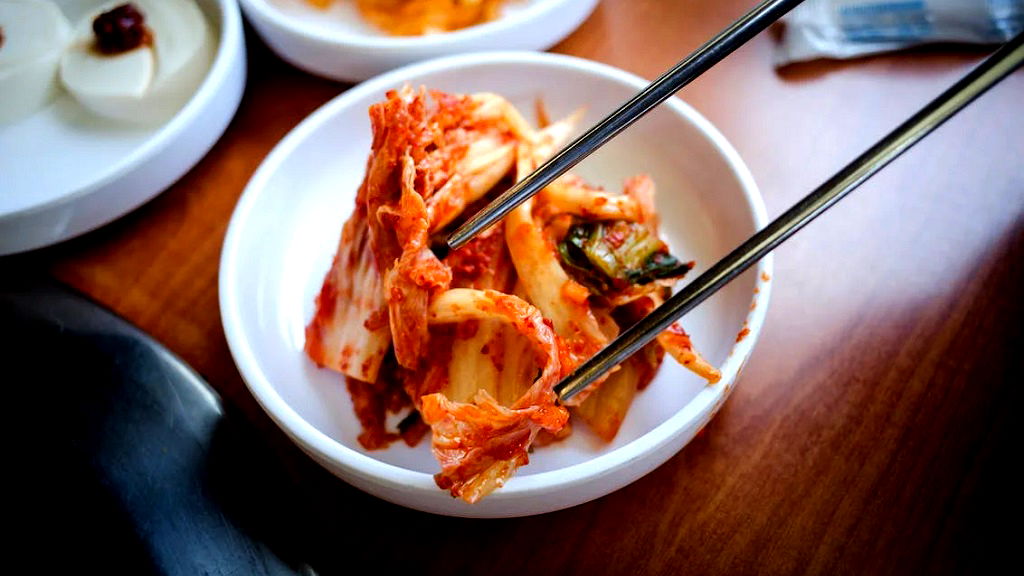 Eating kimchi daily could lower obesity risk, study suggests