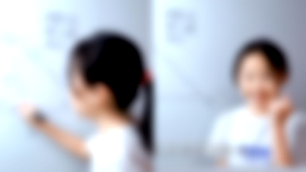 Watch: 12-year-old Chinese girl teaches college-level math online