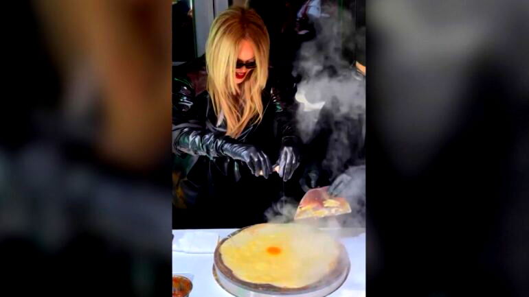 Rihanna makes traditional Chinese pancakes in Shanghai