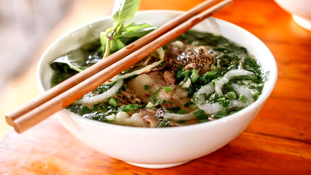 Vietnam’s pho, spring rolls served in Paris Olympics