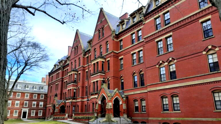 Harvard’s Asian American enrollment stays the same after SCOTUS affirmative action ruling