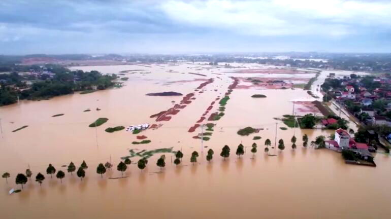 Super Typhoon Yagi continues deadly path across Asia as it hits Thailand