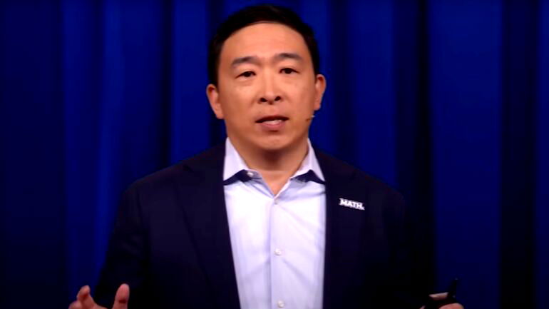 Andrew Yang advocates against voting for third-party candidate in November