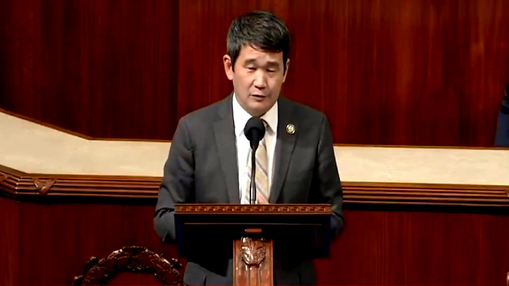 Sen. Dave Min condemns calls for conditional California wildfire aid in 1st floor speech