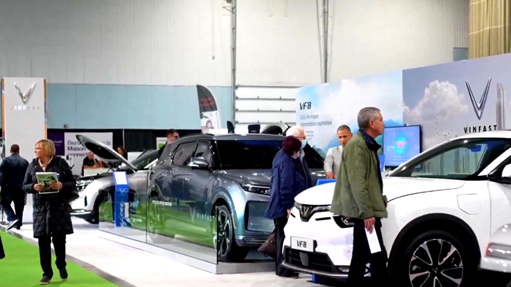 VinFast opens 1st California dealership after dropping direct sales model