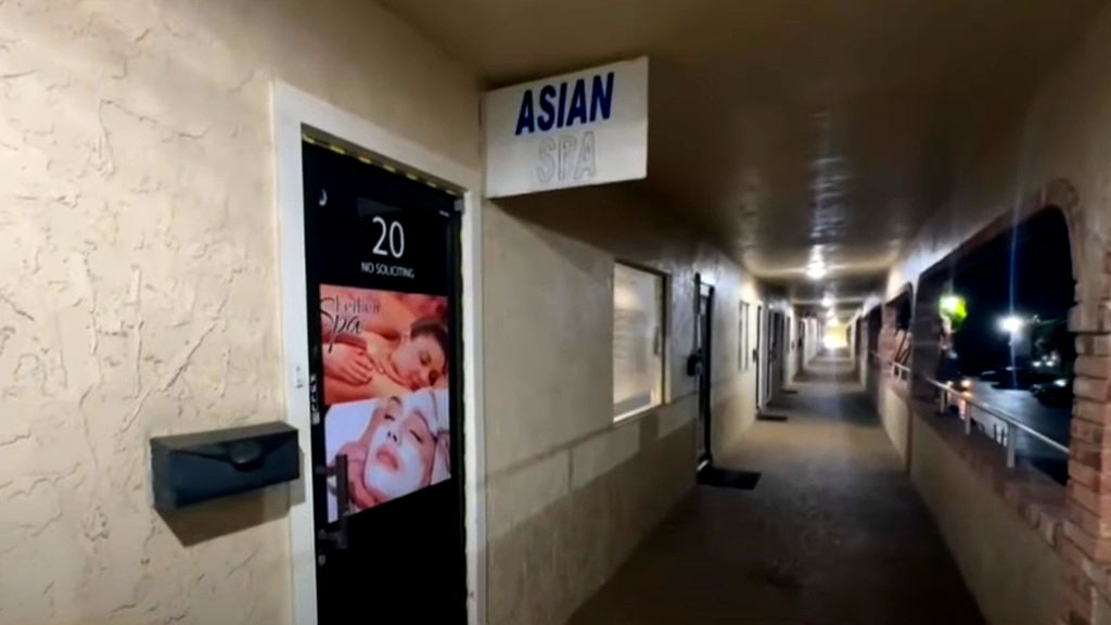 Registered sex offender accused of killing Asian spa owner in Florida